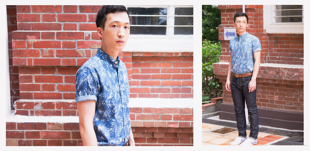Leaf Discharge Print Denim Short Sleeve Shirt / Light Blue